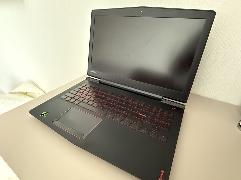 Lenovo Legion Y520 сатамын