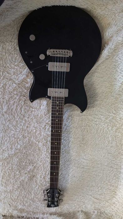Электрогитара Yamaha RevStar RS 502 Shop Black