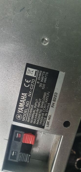 Yamaha 2 Sateliti + 1 Central