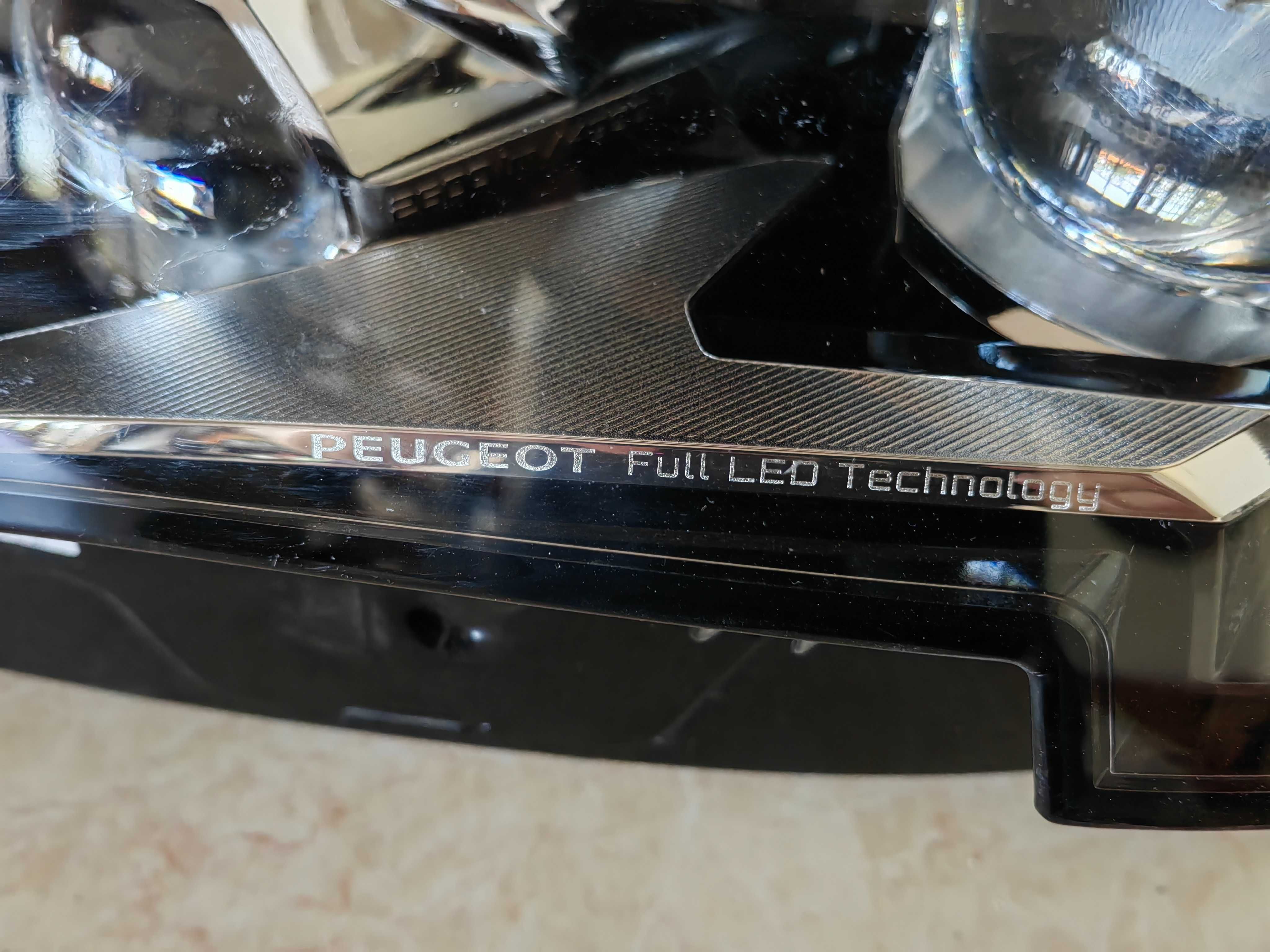 Фар Peugeot 3008/5008 FULL LED Face ляв/Фар Пежо 3008/5008 Оригинален