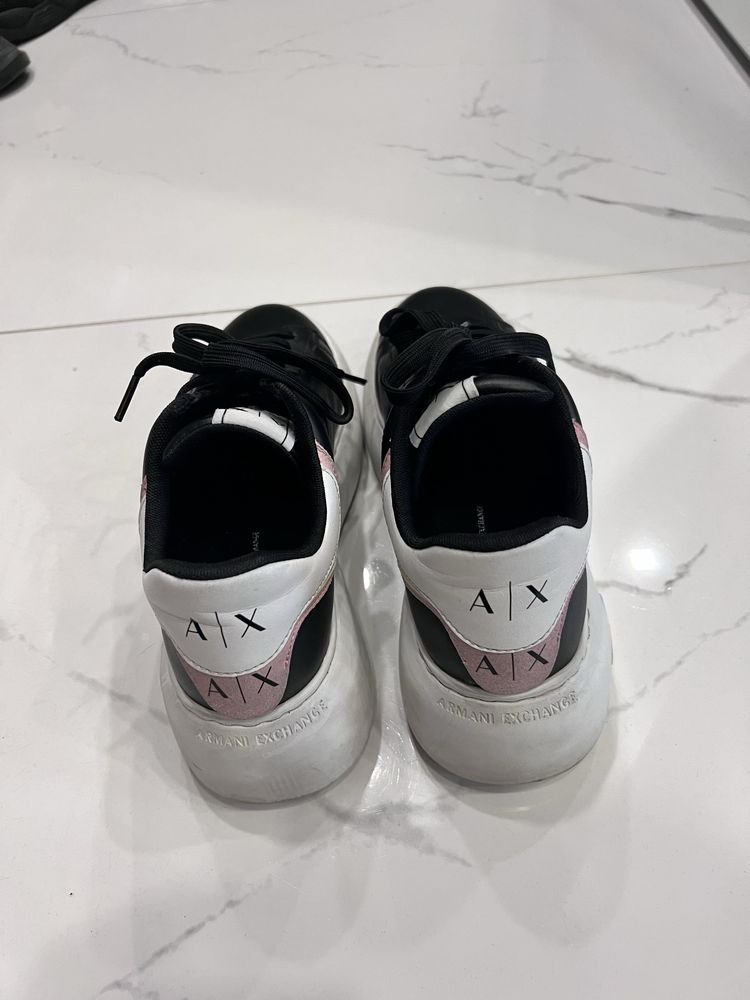 Дамски кецове Armani Exchange