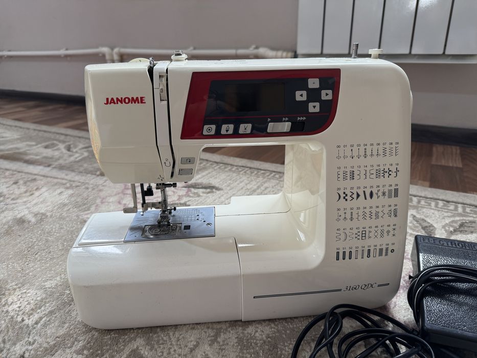 Швейная машина Janome 3160 QDC (в отличном состоянии)