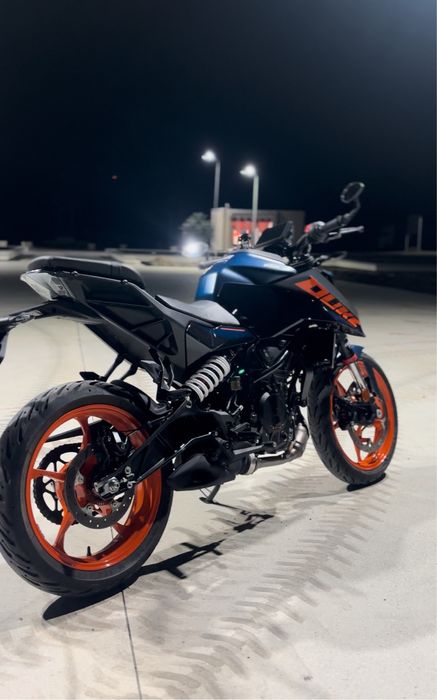 KTM DUKE 125cc 2025