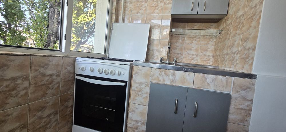 Închiriez apartament 2 camere, 50 mp