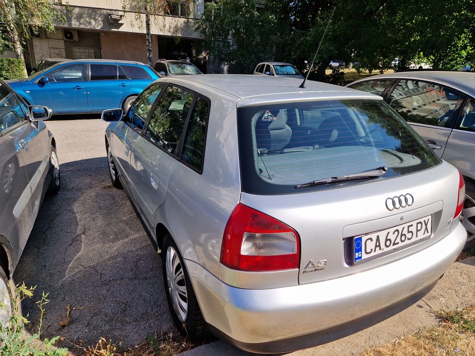 Продавам Audi A3 1.6 Facelift