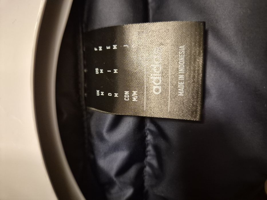 Geaca Adidas, puf, marimea M