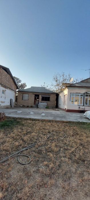 Продается дом в городе Янгиюле.