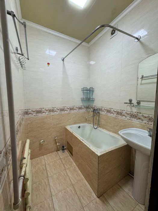 Квартира вторичка 2 х комнатная Чиланзар