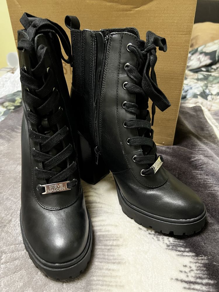 Кожени боти Steve Madden