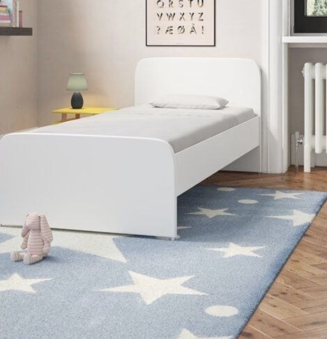 Кровать однаспальная с матрасом