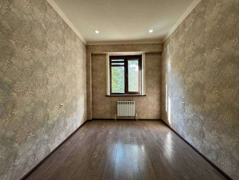 3-х комнатная в Новостройке клиника Федоровича ID: 4007