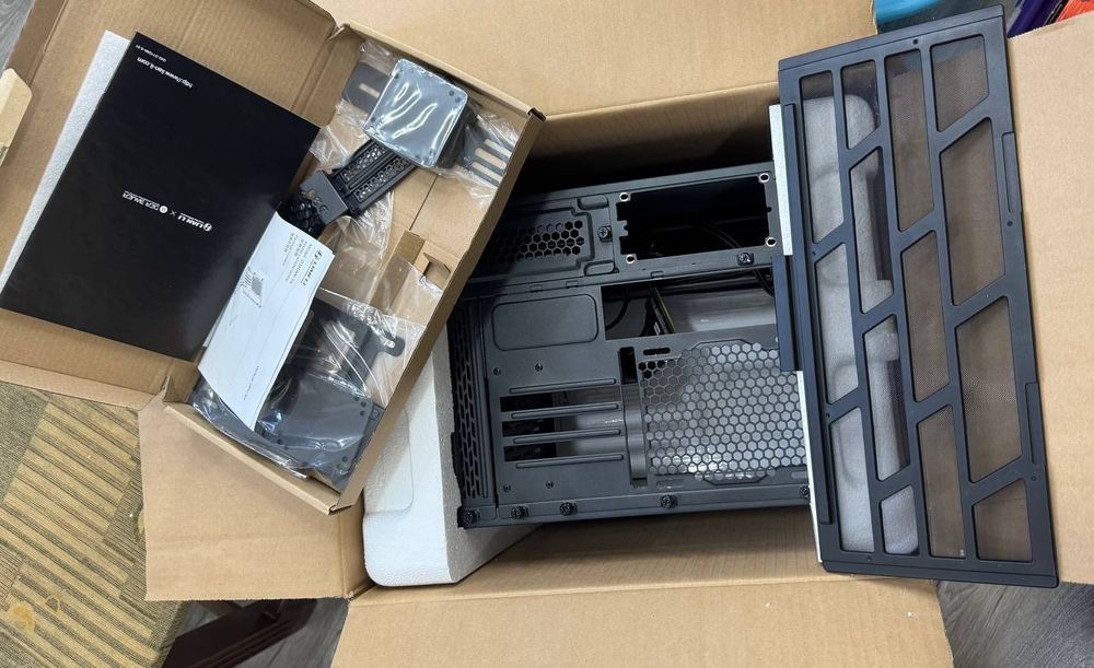 Lian Li O11 Dynamic Mini (Black)