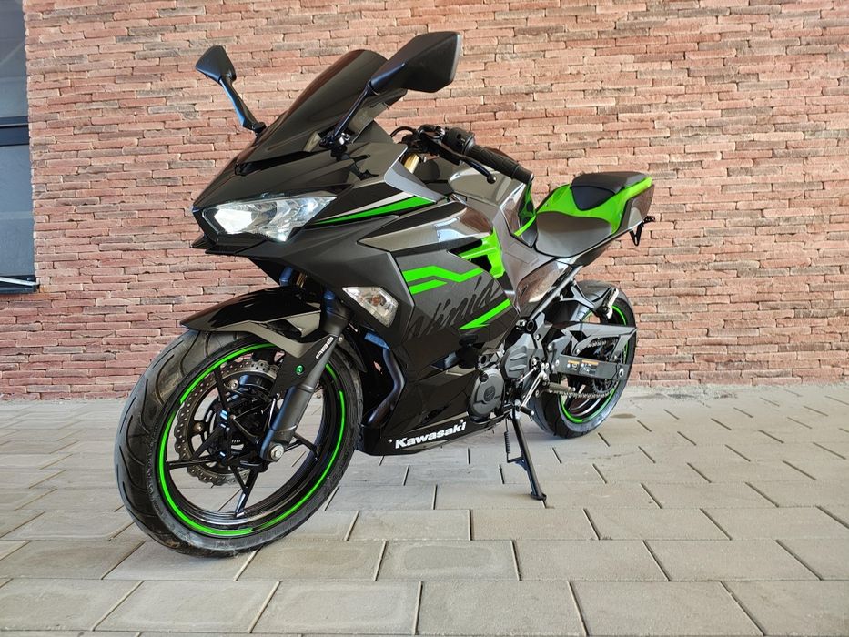Kawasaki NINJA 400, A2 Full LED, Akrapowic