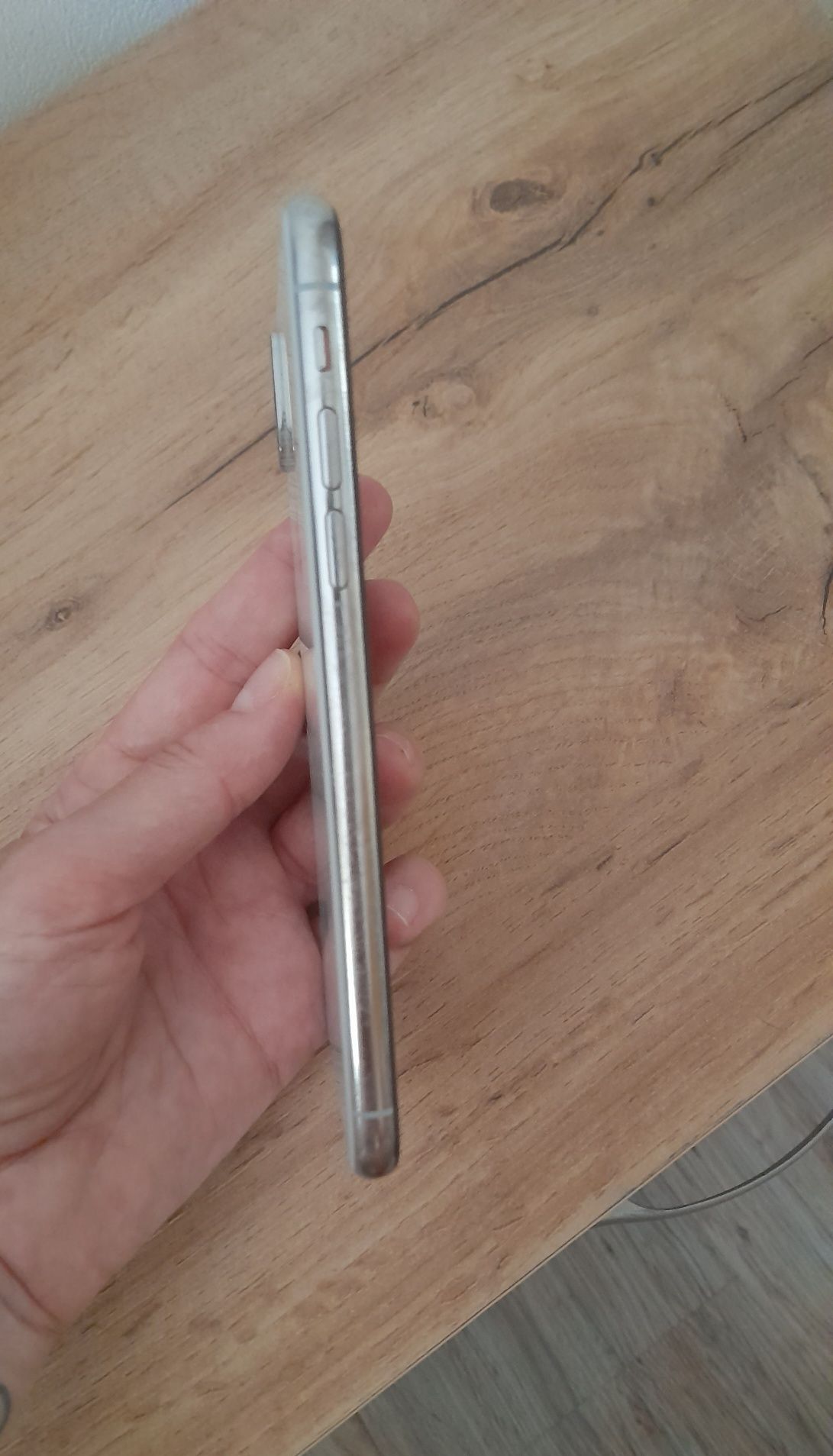 iPhone XS, 64GB, Silver