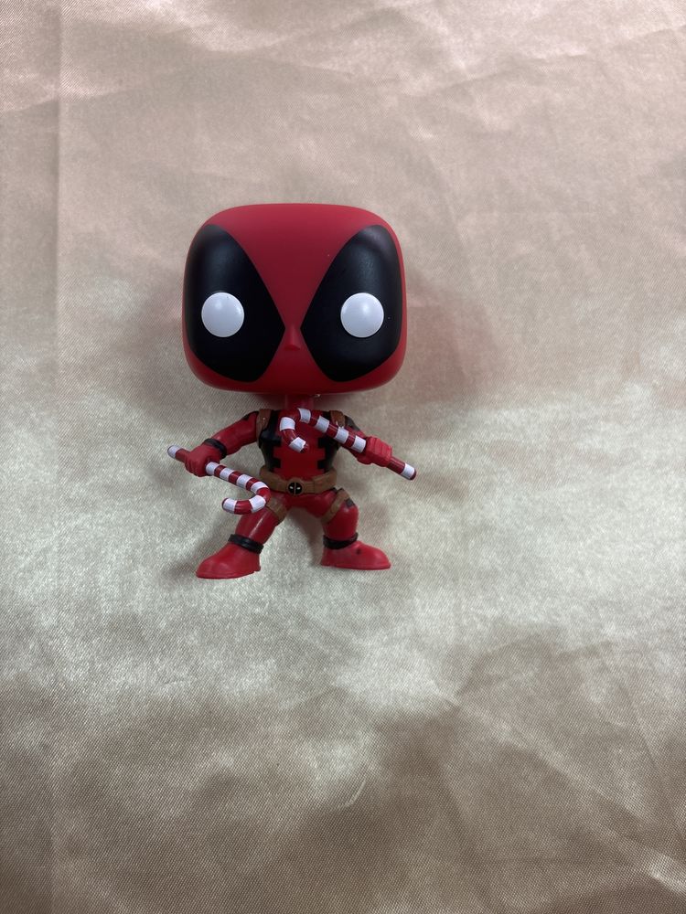 Holiday Deadpool (Candy Canes)