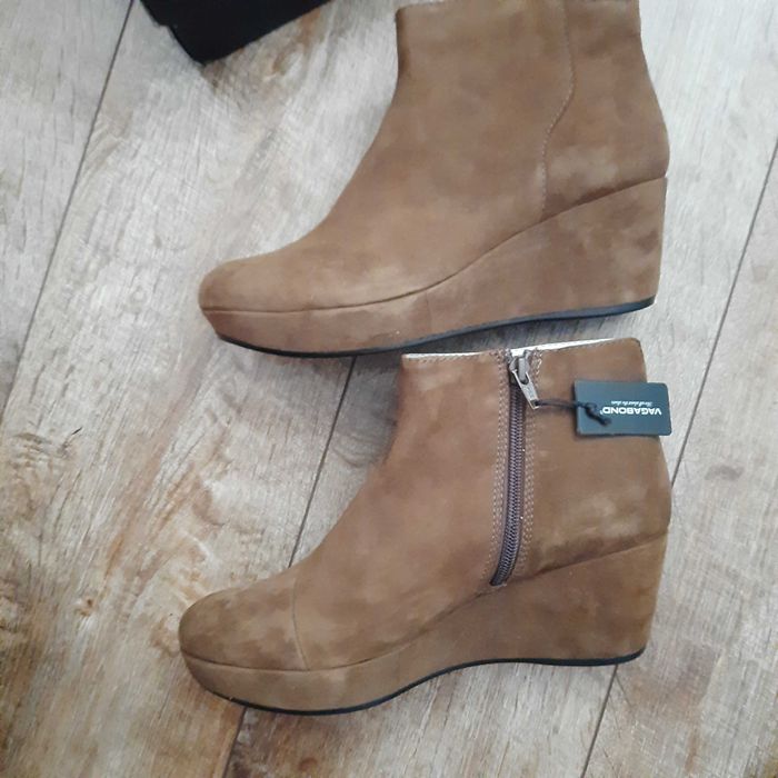 н.39 VAGABOND Leather Boots