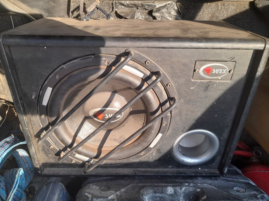 Продам сабвуфер почти новый