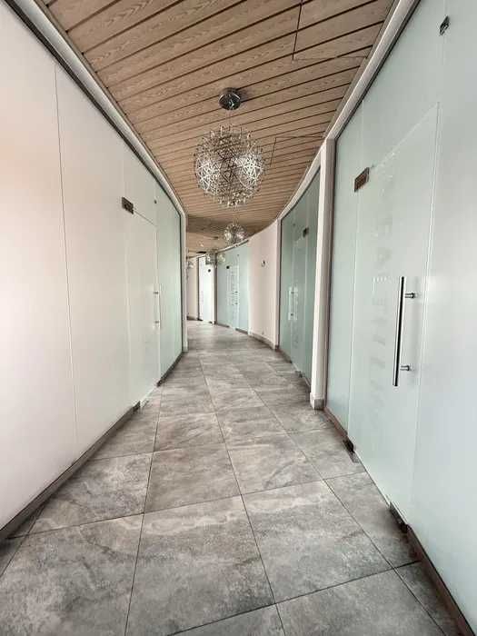 Сдаётся в аренду 330 м² под клинику,офис на Паркентском, 2 этажа (55)