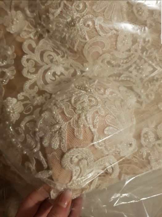 Rochie de mireasa cu trena detasabila