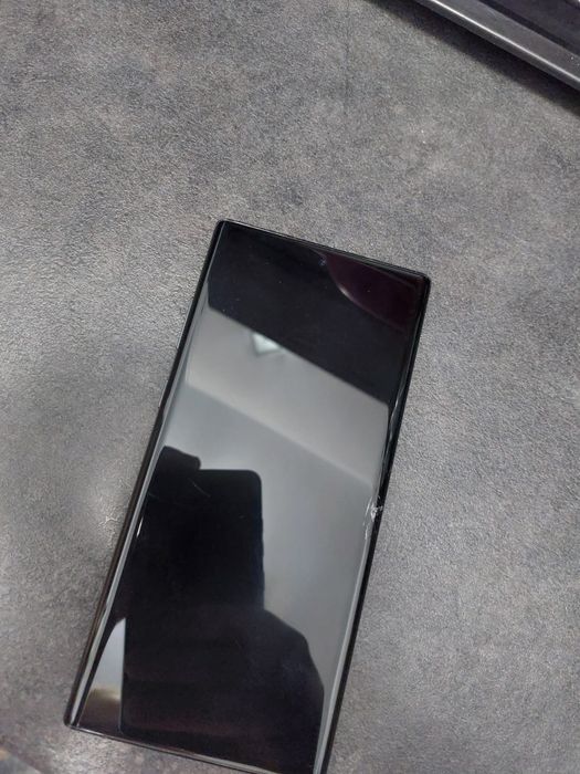 Samsung Note Plus 12 GB ram 128 GB memorie