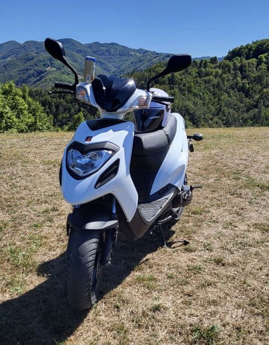 Продава се: 2-тактов скутер Explorer — 50 куб. (80 куб.) | 2017 г.