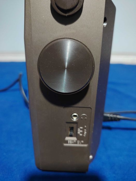 GRUNDIG RR 225 radio casetofon vintage defect, nu se aude în difuzor