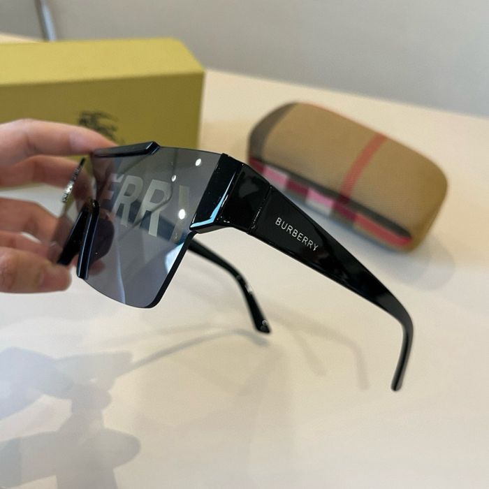 Ochelari de soare Burberry – unisex, noi