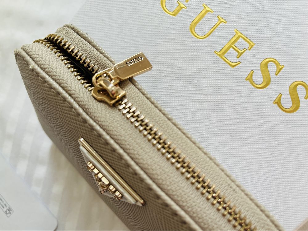 Портмоне Guess LAUREL Wallet