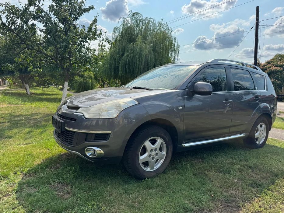 Citroën C-Crosser 4x4 7 Locuri