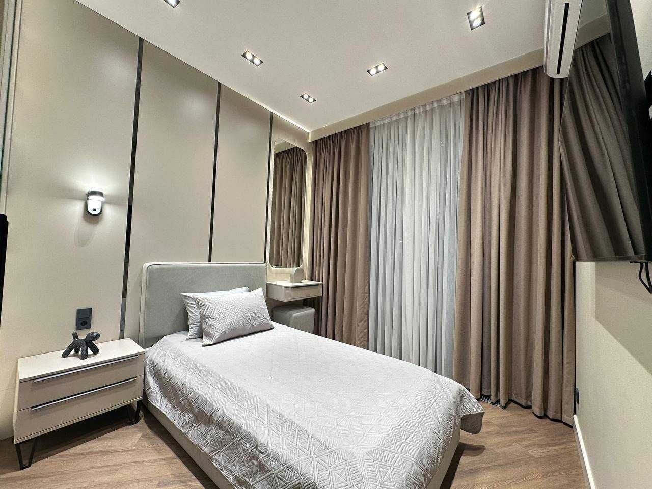 Продаётся 3-х комнатная кв. в ЖК «Infinity» (блок Aqua) Ц1, 145 школа.