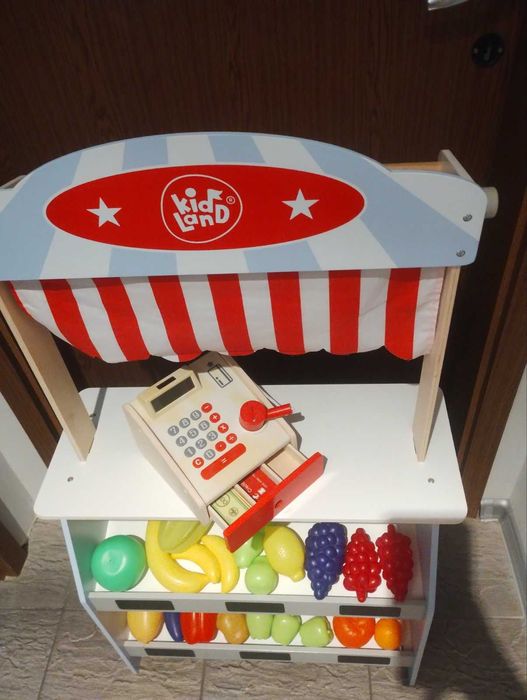 Продавам детски магазин