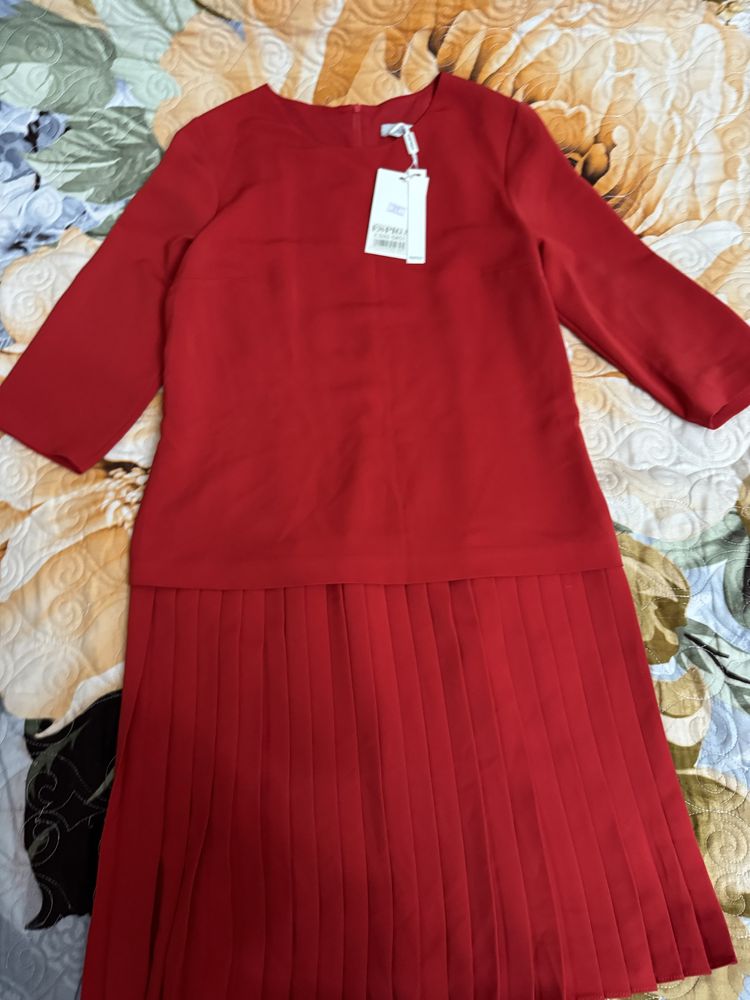 Платье красное Турецкое, средней длины