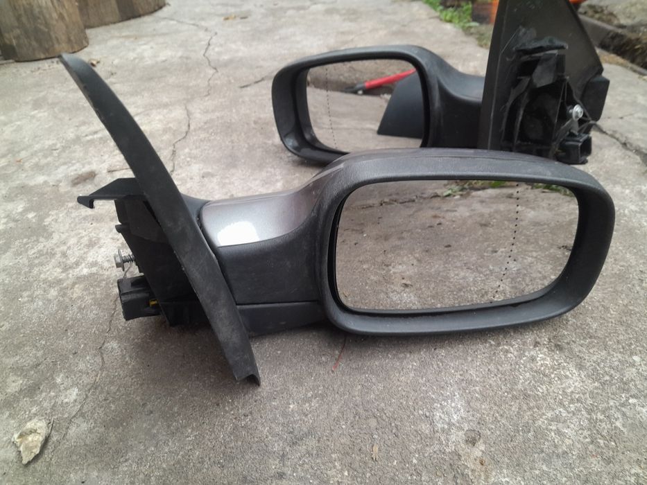 Triplă stânga,oglinzi  cu pliere electrica renault megane 2