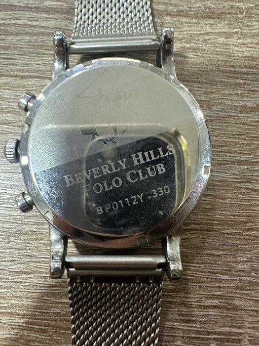 Продавам Beverly Hills Polo Club, часовник