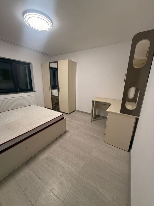 Vând urgent mobila dormitor