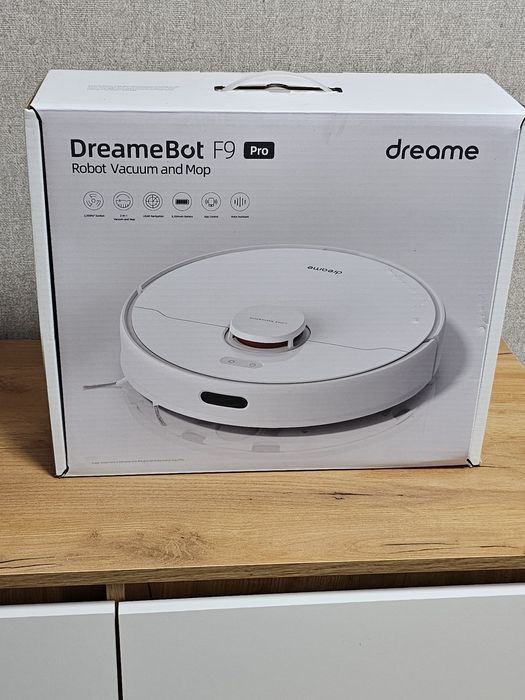 Робот пылесос dreameBot