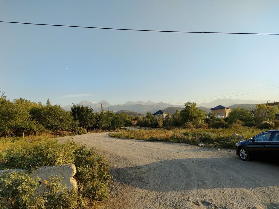 Земельный участок