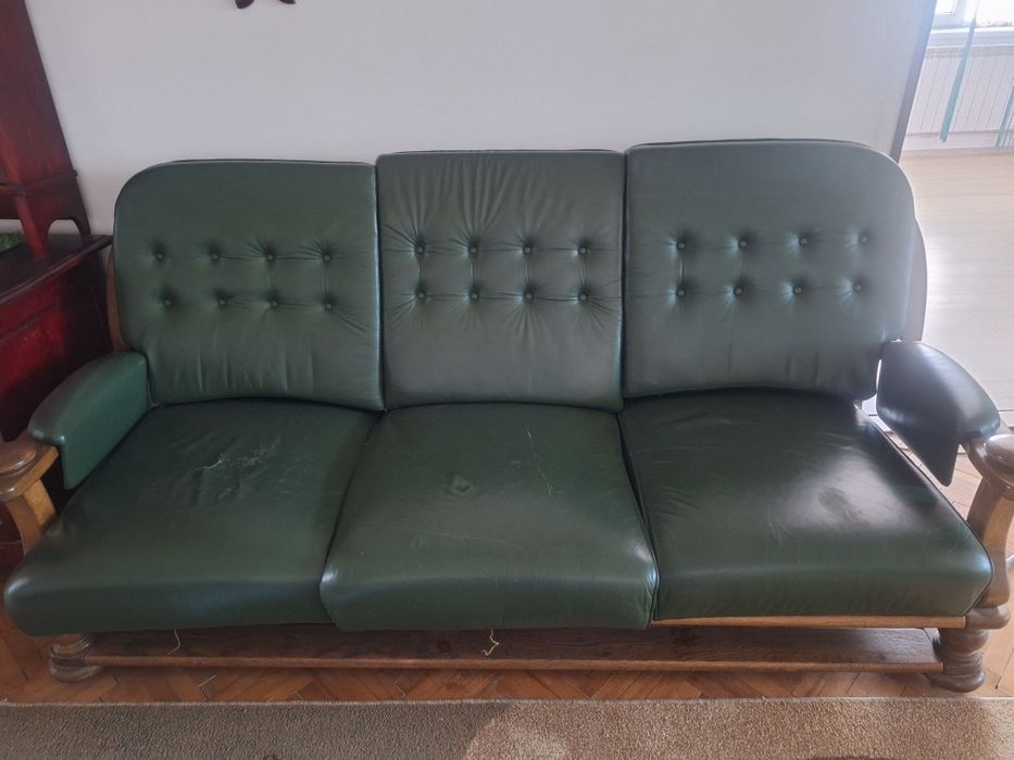 Set canapele și fotoliu din piele cu cadru de lemn masiv