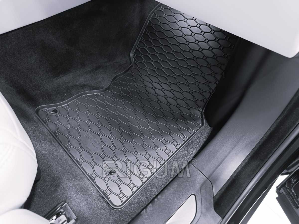 Гумени стелки Jaguar F-PACE и LAND ROVER Range Rover Velar от 2016 г.