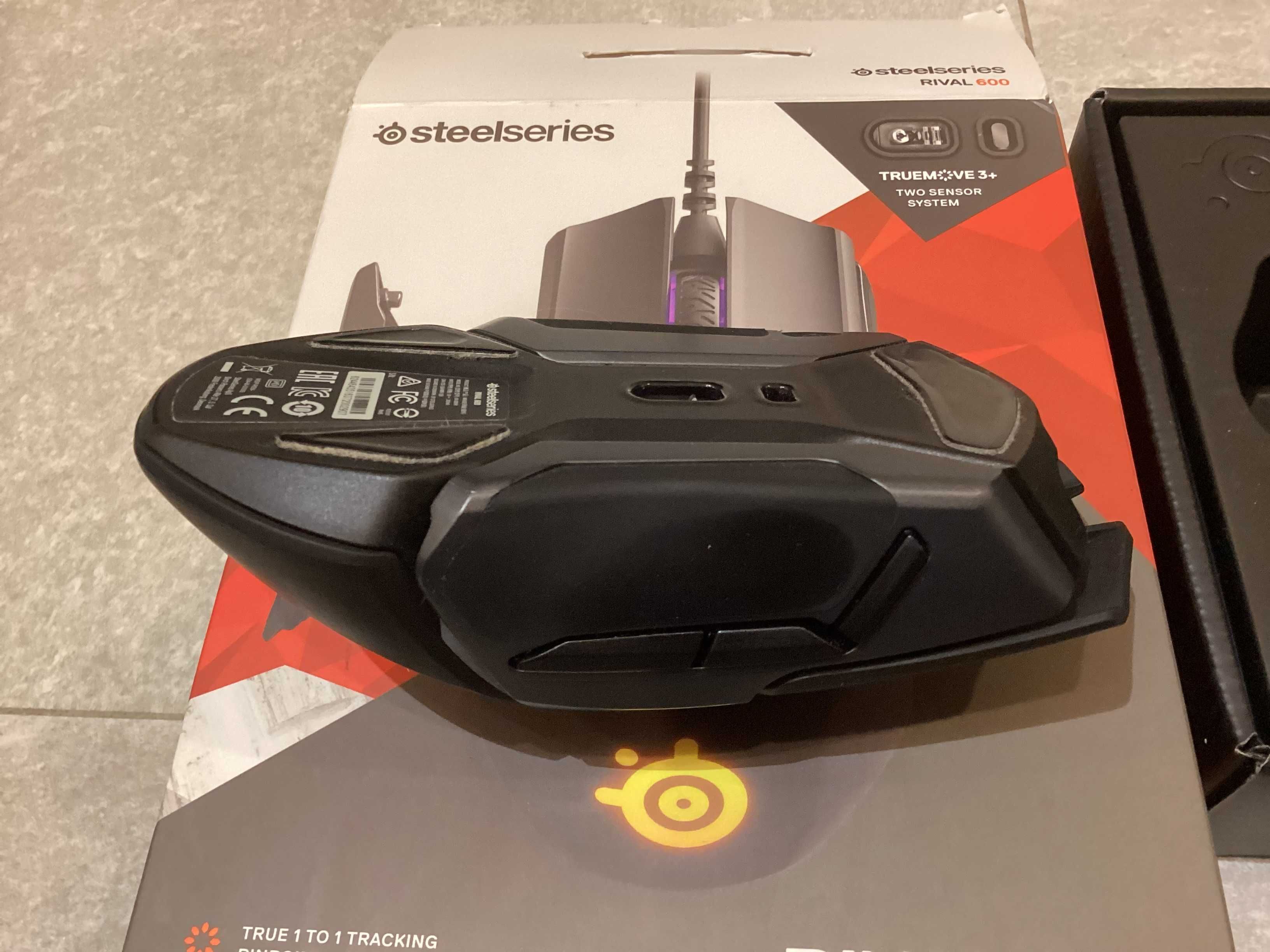 Продавам кабелна мишка Steelseries Rival 600