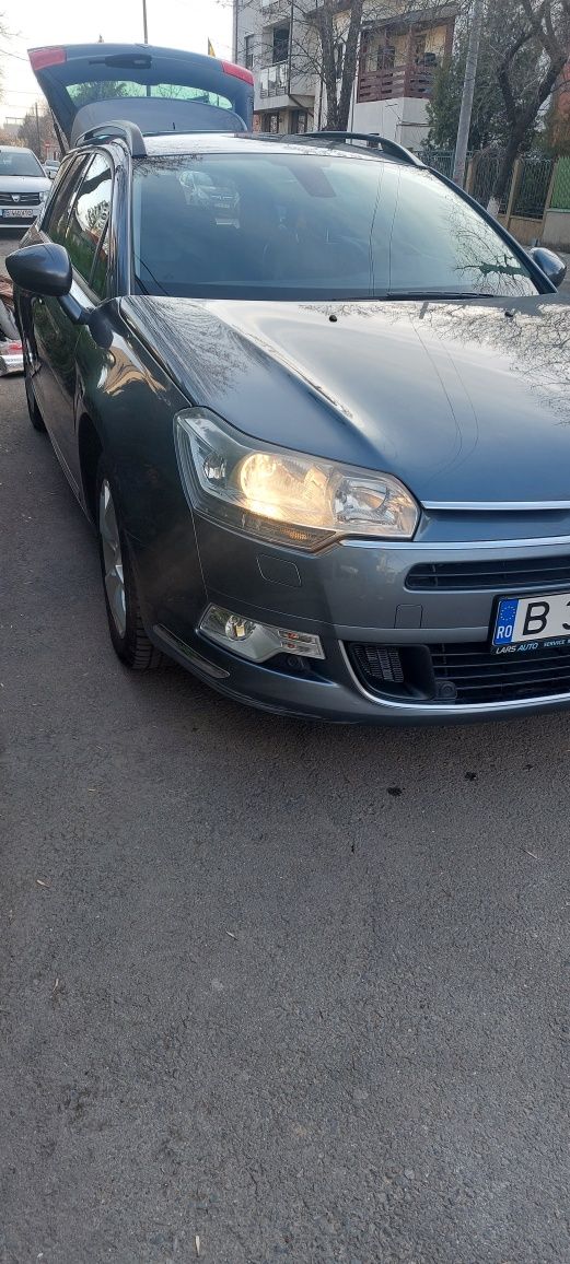 Citroen C5 Brek  20011  Benzina 156