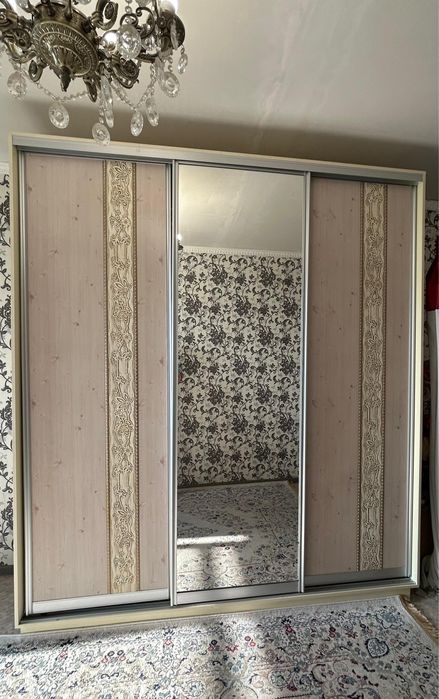 Спальный гарнитур