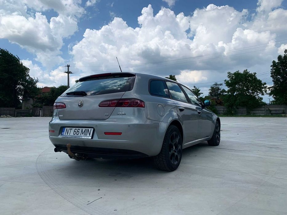 Alfa Romeo 159 1.9 JTDM 150 cp automata