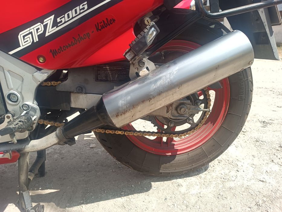 Продавам Kawasaki GPz500s