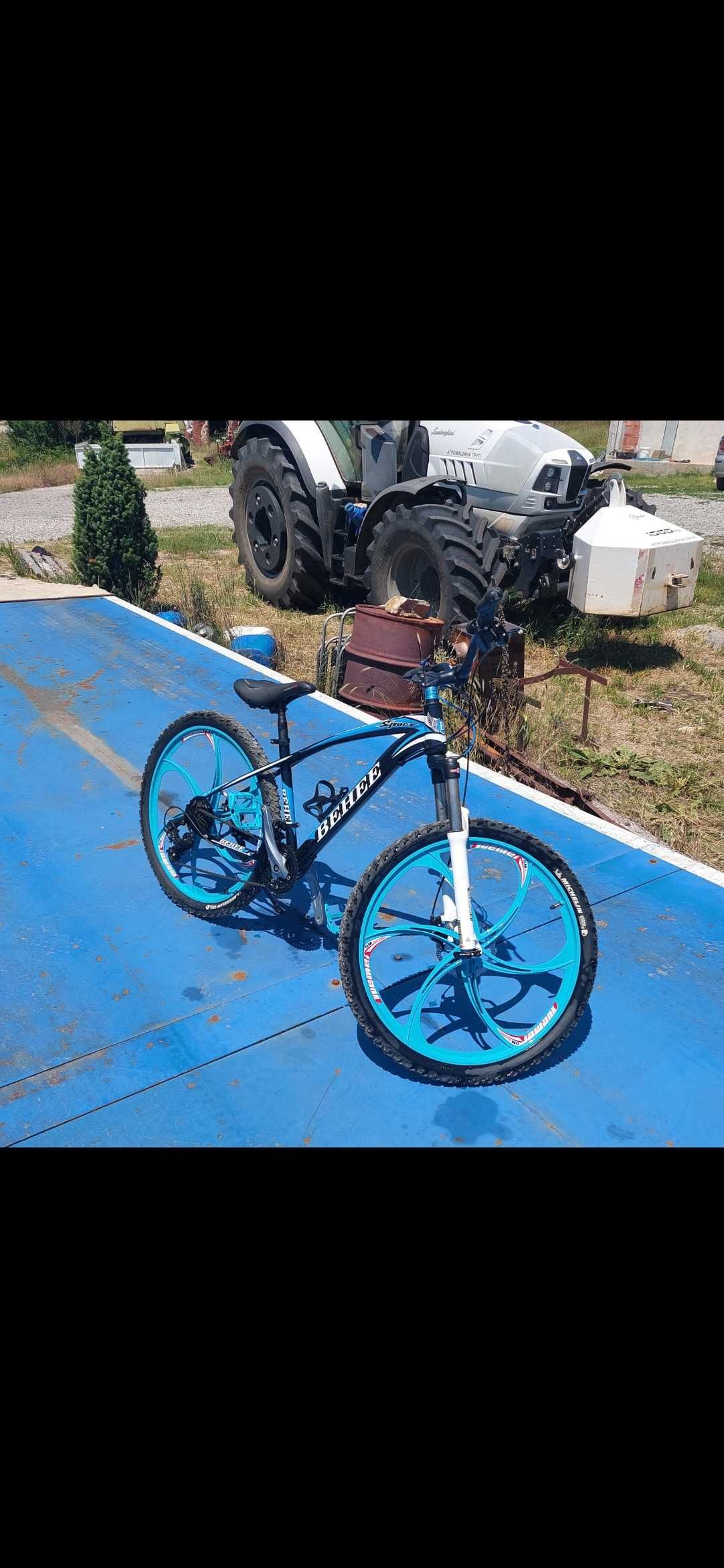 Колело BEHEE! Възможен коментар на цената! Всичко е чисто ново!