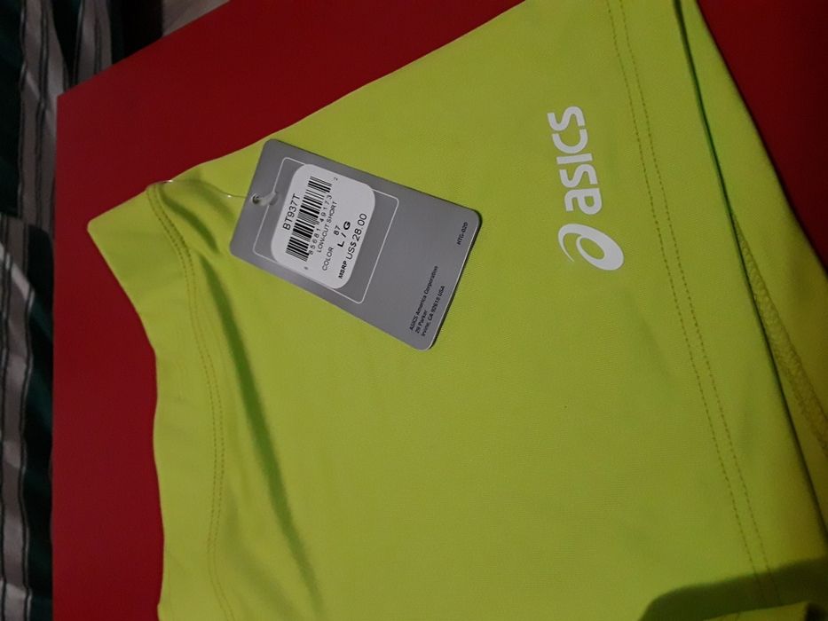 Short barbati marca Asics