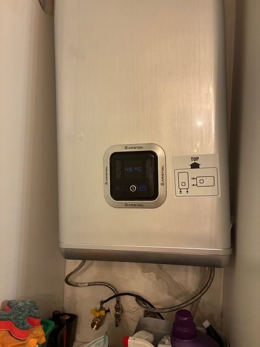 Плосък бойлер Аристон, ARITON 80 литра, цвят сив