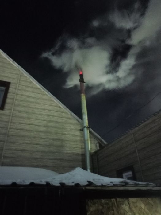 Чистка дымоходов трубы вакуумным методом