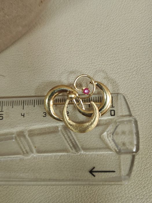 Broșă aur 18k 3.16gr (r)