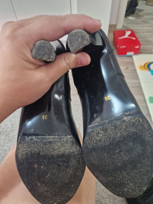 Botine din piele